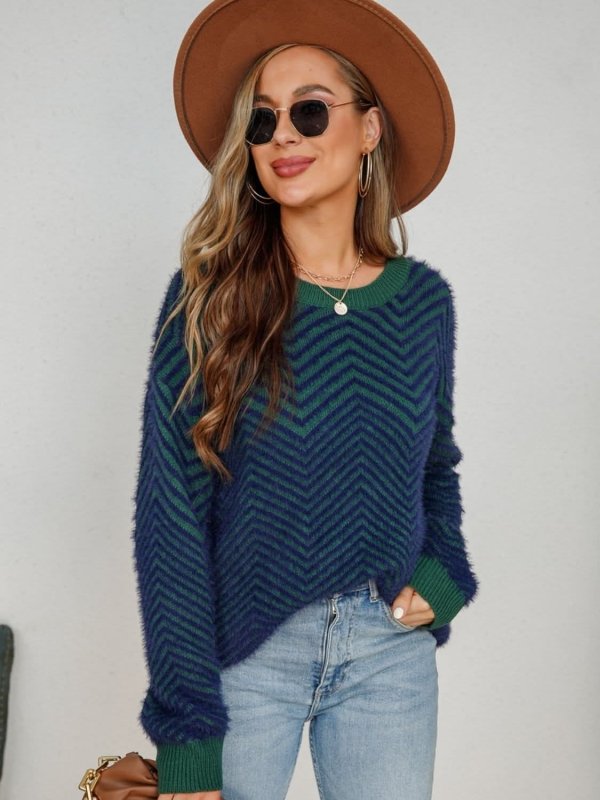 Angel Wings Round Neck Long Sleeve Sweater - ShalayeFashion
