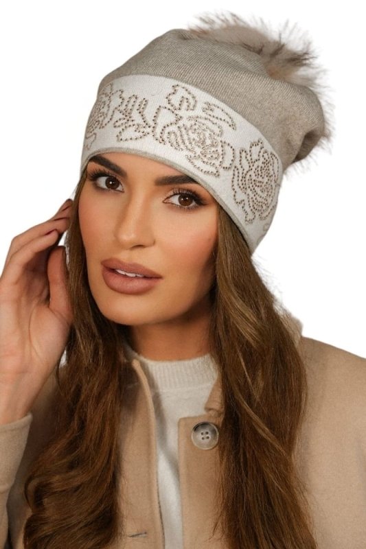 Elegant Women’s Faux Fur Pom Pom Hat - ShalayeFashion