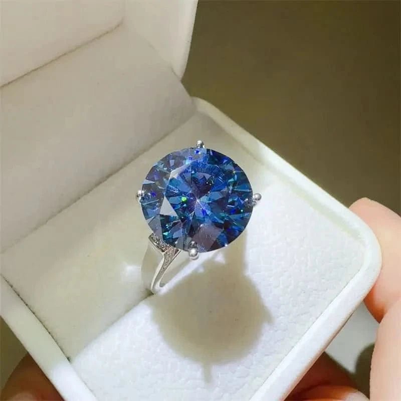 10 Carat 925 Sterling Silver Moissanite Ring - ShalayeFashion