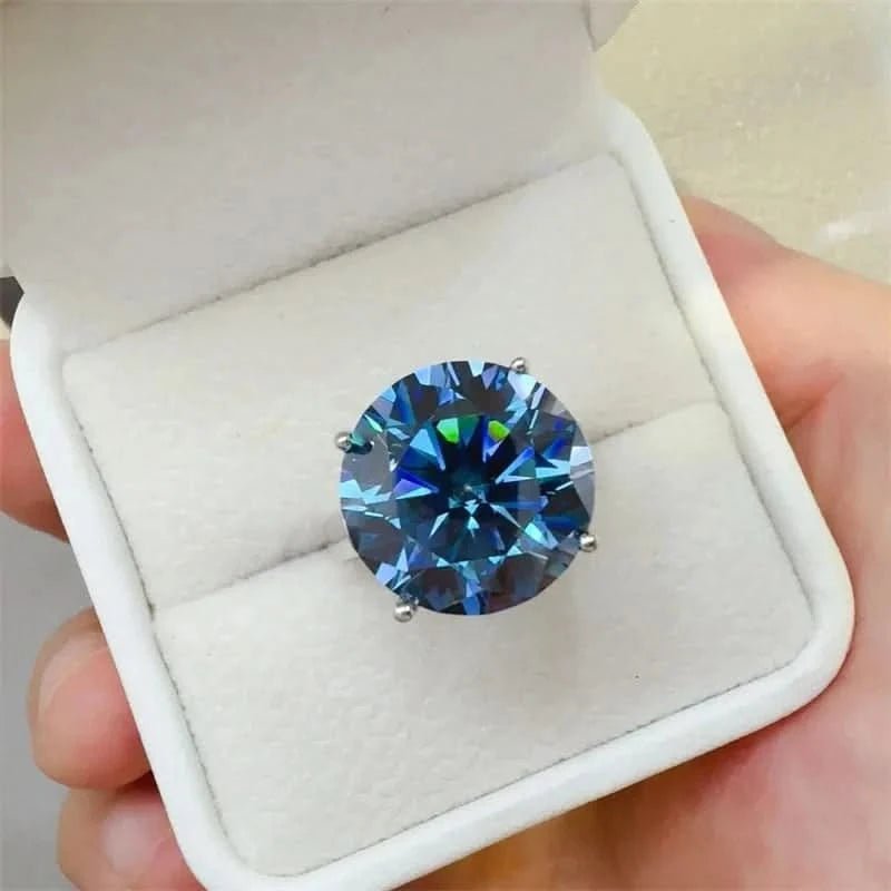 10 Carat 925 Sterling Silver Moissanite Ring - ShalayeFashion
