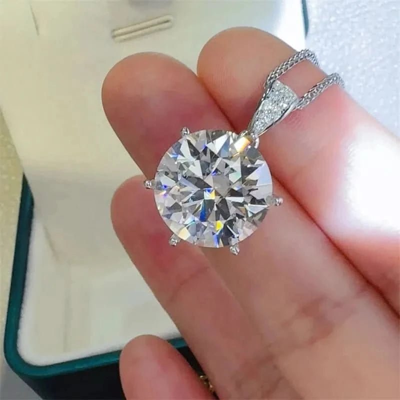 10 Carat Moissanite 925 Sterling Silver Pendant Necklace - ShalayeFashion