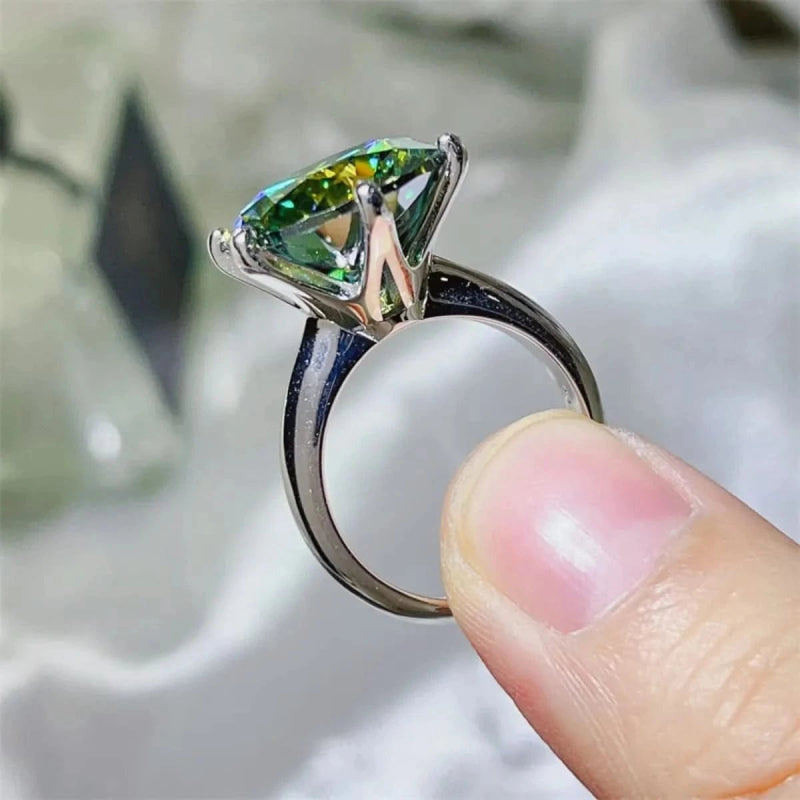 10 Carat Moissanite 925 Sterling Silver Ring - ShalayeFashion