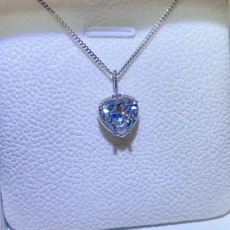2 Carat Moissanite 925 Sterling Silver Necklace - ShalayeFashion