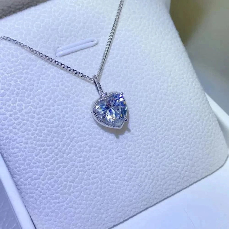 2 Carat Moissanite 925 Sterling Silver Necklace - ShalayeFashion