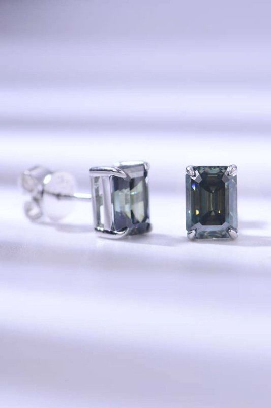 2 Carat Moissanite Stud Earrings in Green - ShalayeFashion