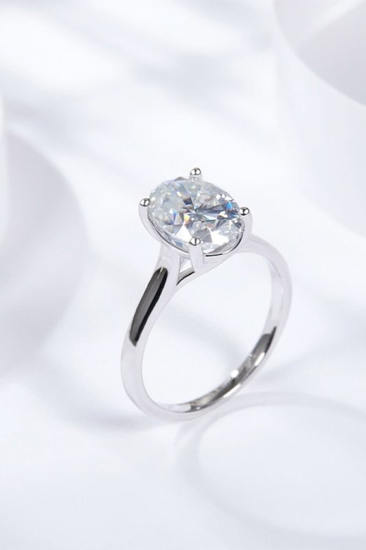 2.5 Carat Moissanite Solitaire Ring - ShalayeFashion