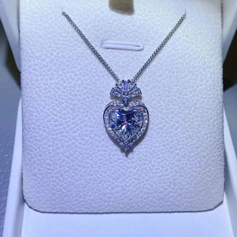 3 Carat Moissanite 925 Sterling Silver Heart Pendant Necklace - ShalayeFashion