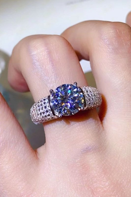 3 Carat Moissanite Side Stone Ring - ShalayeFashion