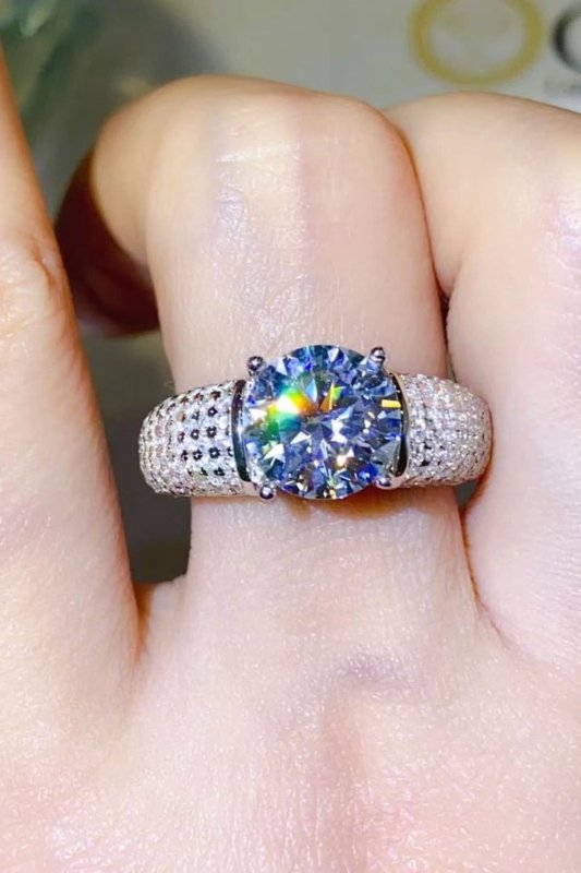 3 Carat Moissanite Side Stone Ring - ShalayeFashion