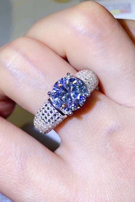 3 Carat Moissanite Side Stone Ring - ShalayeFashion