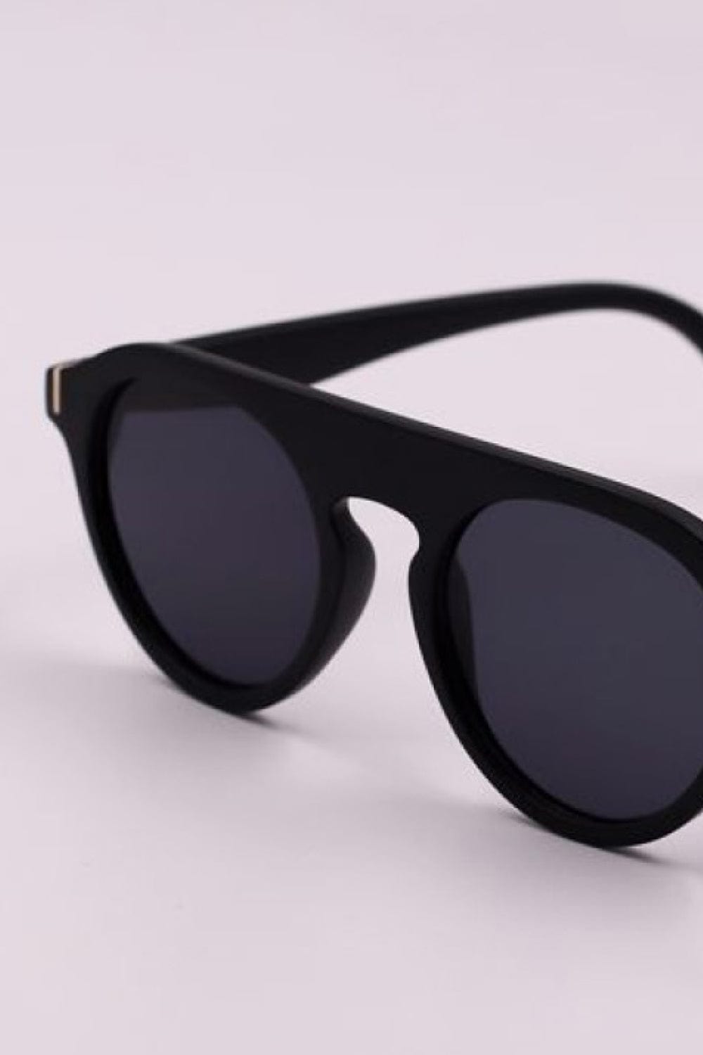 3 - Piece Round Polycarbonate Full Rim Sunglasses - ShalayeFashion