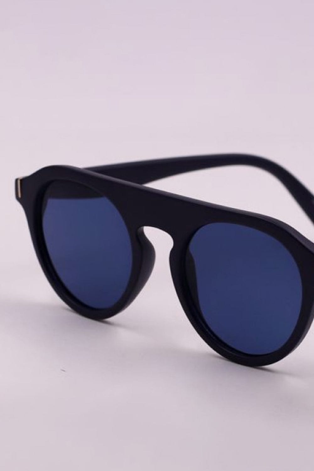 3 - Piece Round Polycarbonate Full Rim Sunglasses - ShalayeFashion