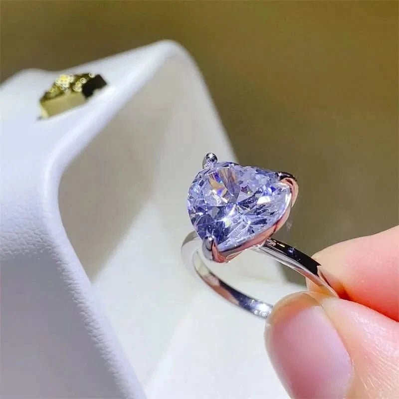 5 Carat 925 Sterling Silver Moissanite Heart Shape Ring - ShalayeFashion