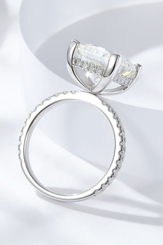 5.52 Carat Moissanite Side Stone Ring - ShalayeFashion