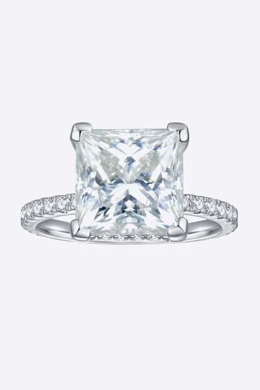 5.52 Carat Moissanite Side Stone Ring - ShalayeFashion