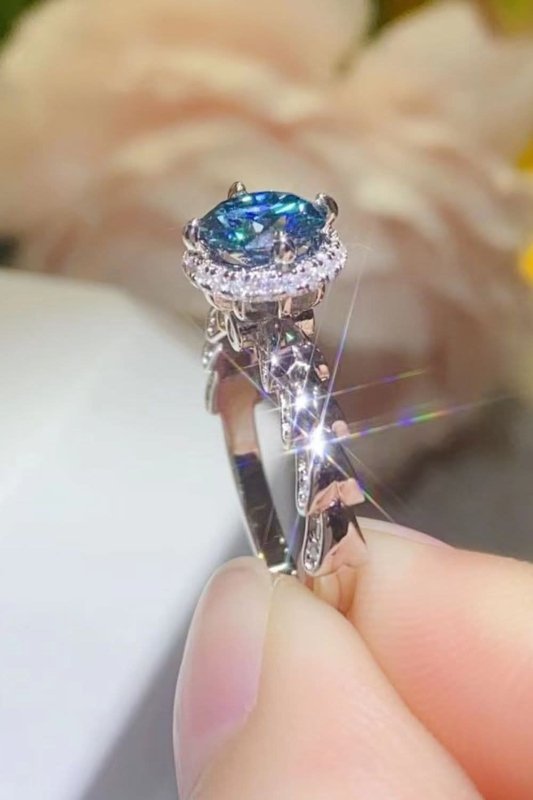 925 Sterling Silver 1 Carat Moissanite Cluster Ring - ShalayeFashion