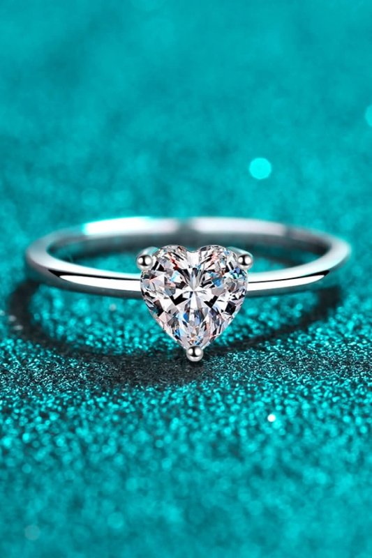 925 Sterling Silver Heart - Shaped Moissanite Solitaire Ring - ShalayeFashion