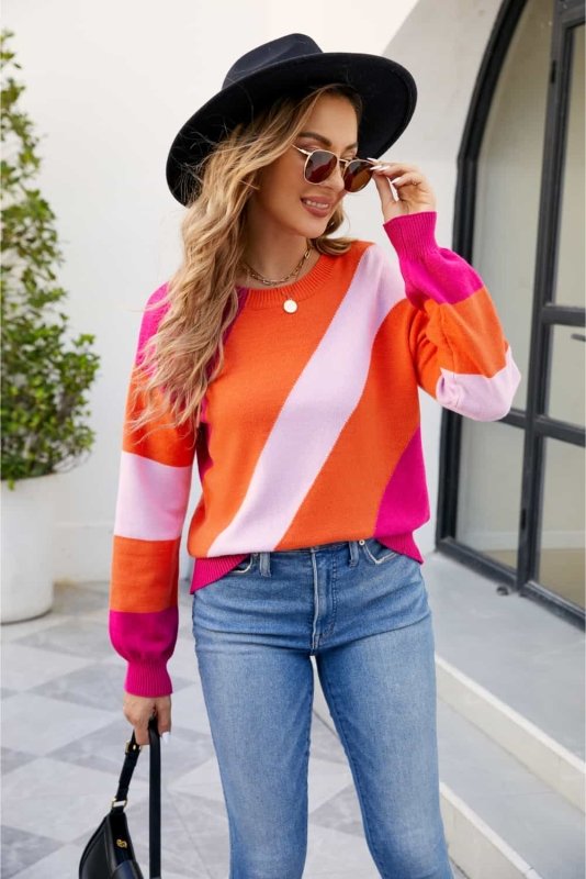 Angel Wings Color Block Ribbed Round Neck Sweater - ShalayeFashion