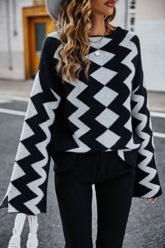 Angel Wings Geometric Slit Flare Sleeve Round Neck Sweater - ShalayeFashion