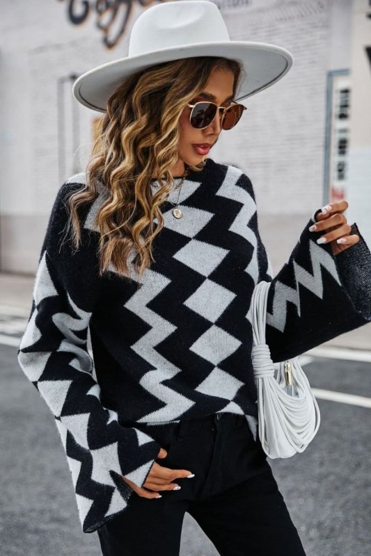 Angel Wings Geometric Slit Flare Sleeve Round Neck Sweater - ShalayeFashion