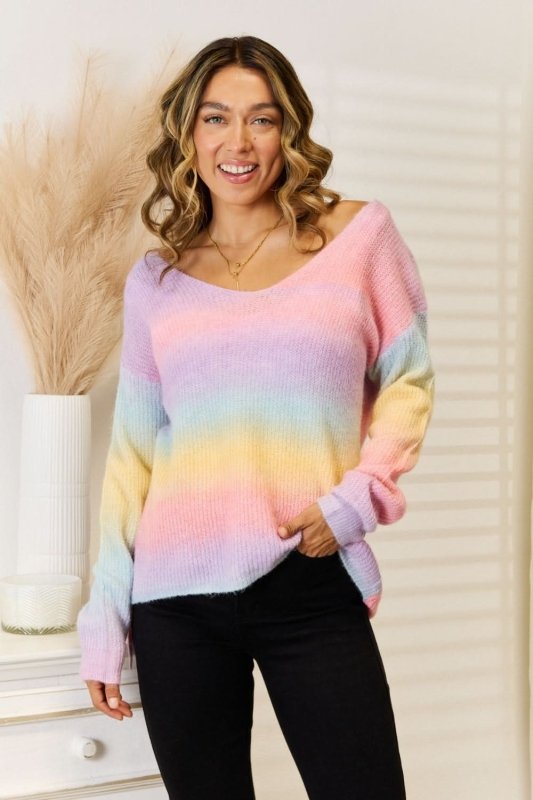 Angel Wings Gradient V - Neck Sweater - ShalayeFashion