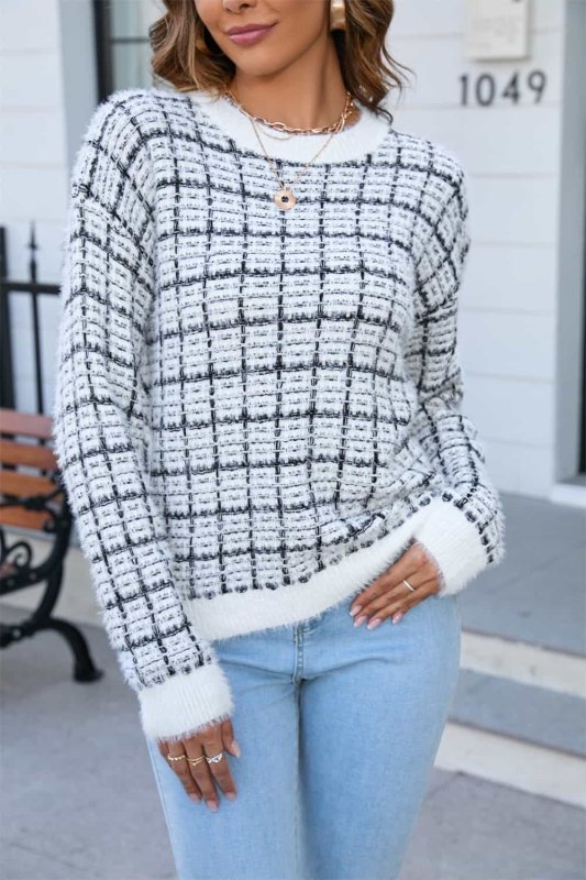 Angel Wings Plaid Round Neck Long Sleeve Pullover Sweater - ShalayeFashion