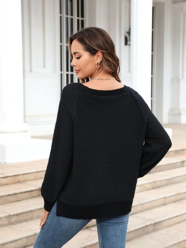 Angel Wings Round Neck Ribbed Trim Sweater - ShalayeFashion