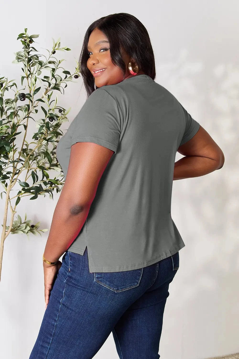 Basic Bae Full Size Round Neck Short Sleeve T-Shirt - ShalayeFashion