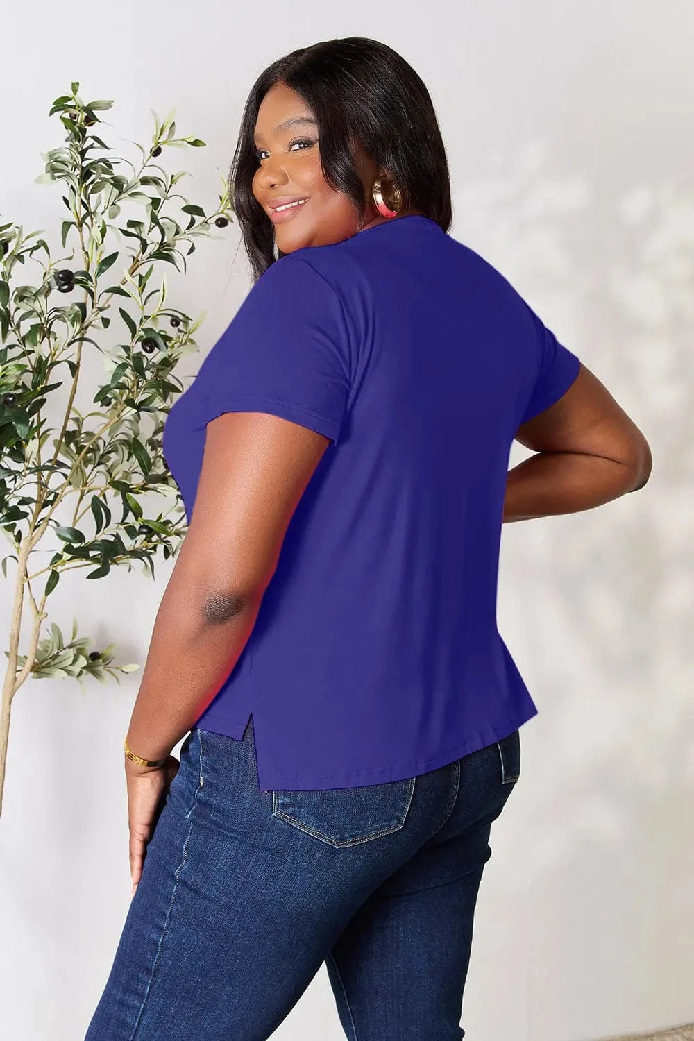 Basic Bae Full Size Round Neck Short Sleeve T-Shirt Plus Size - ShalayeFashion