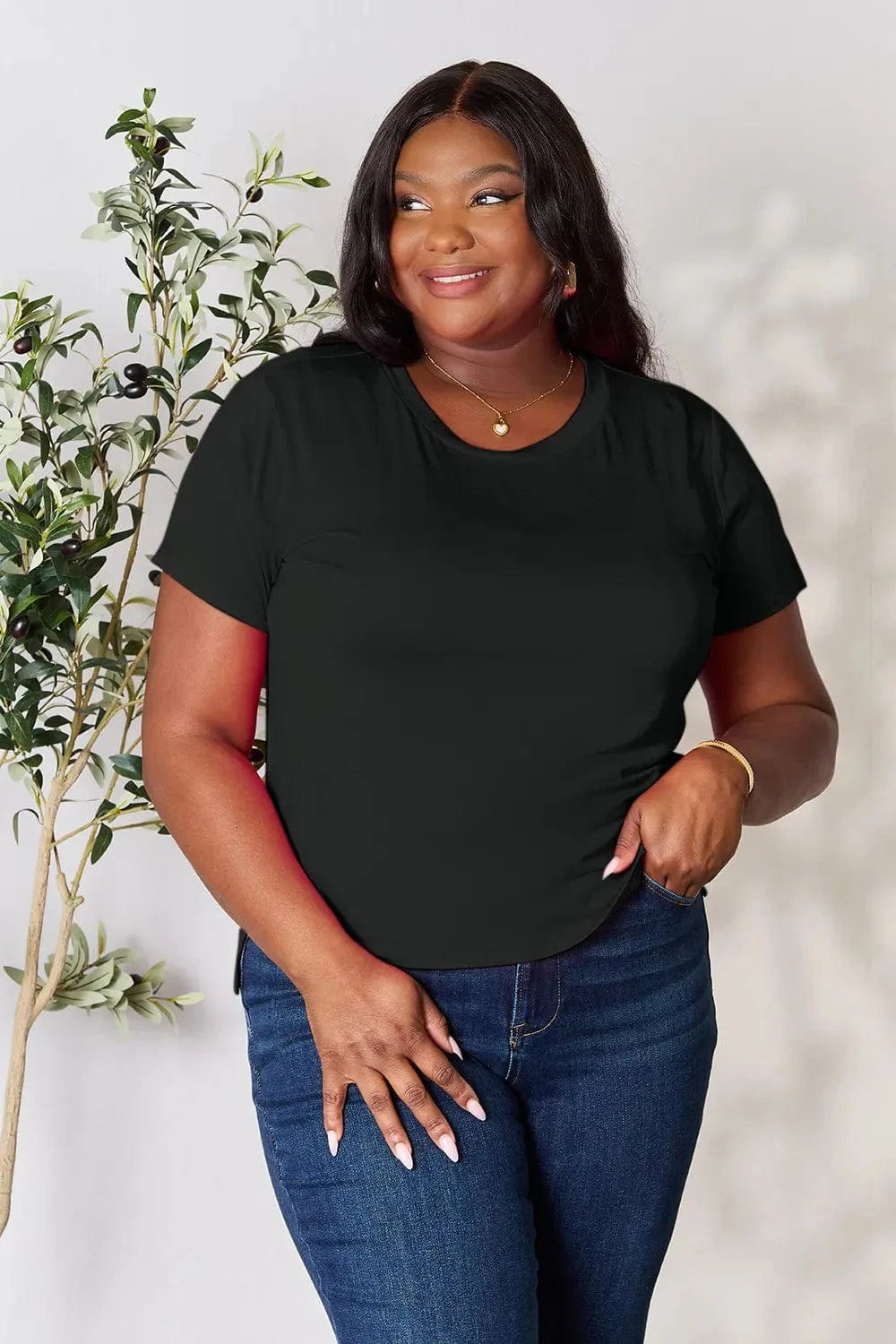 Basic Bae Full Size Round Neck Short Sleeve T-Shirt Plus Size - ShalayeFashion