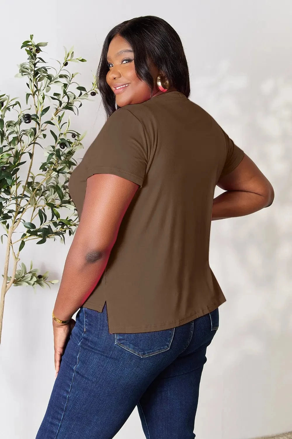 Basic Bae Full Size Round Neck Short Sleeve T-Shirt Plus Size - ShalayeFashion