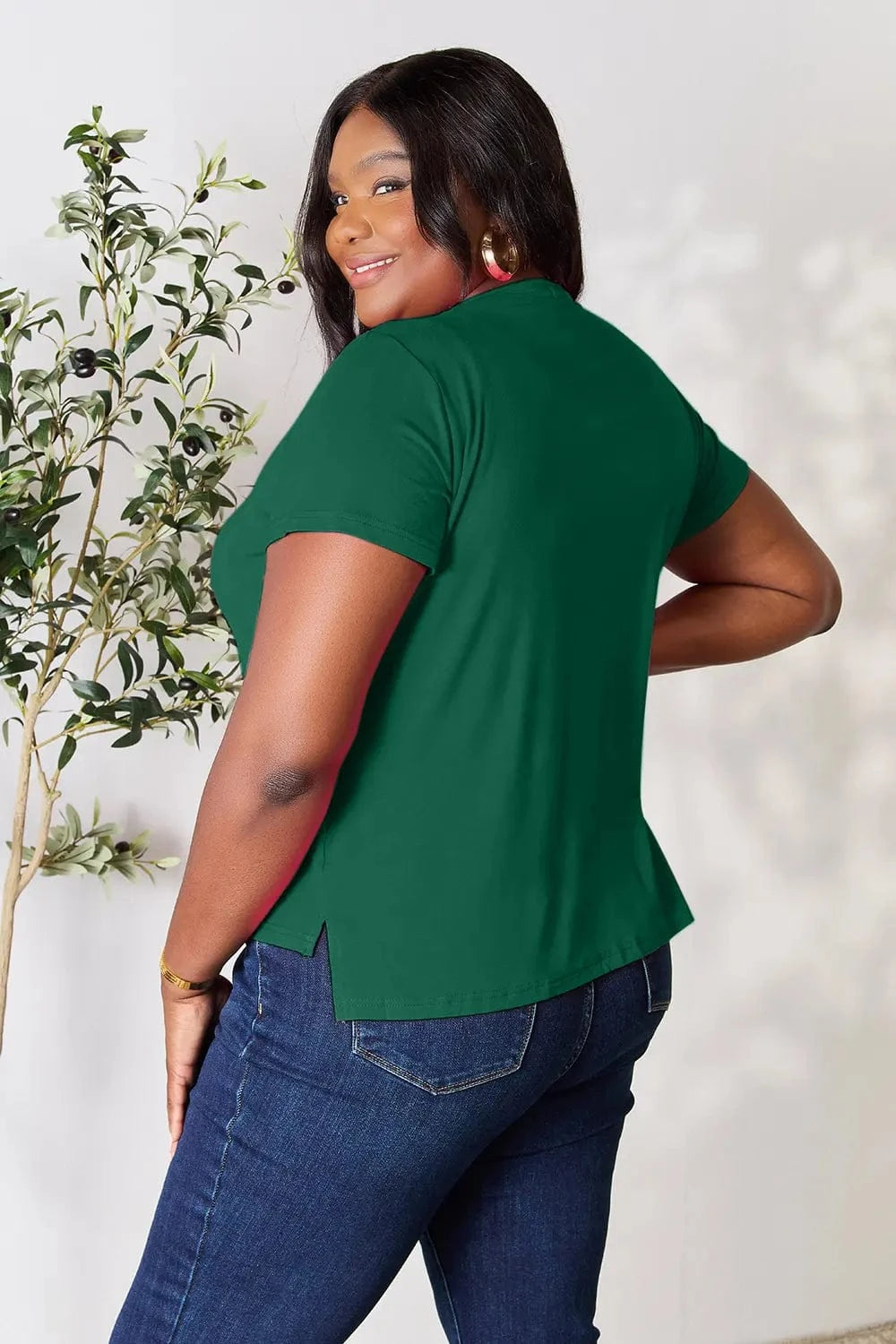 Basic Bae Full Size Round Neck Short Sleeve T-Shirt Plus Size - ShalayeFashion