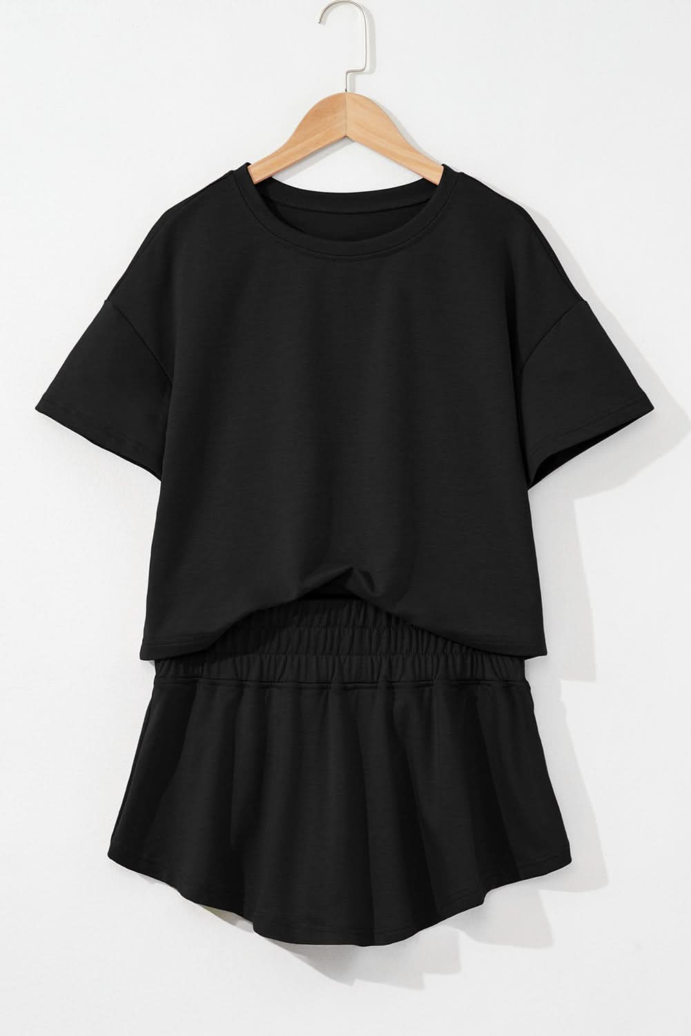 Black Cropped Tee & Ruffle Skort Set - ShalayeFashion