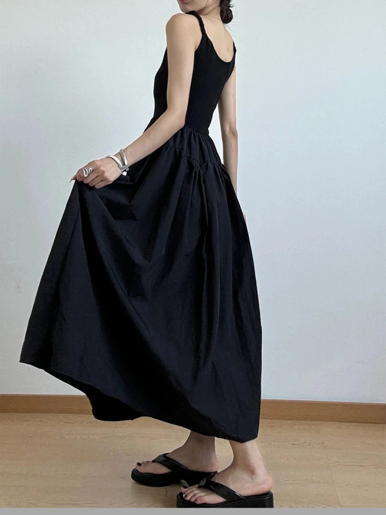 Casual Scoop Neck Cami Dress - ShalayeFashion