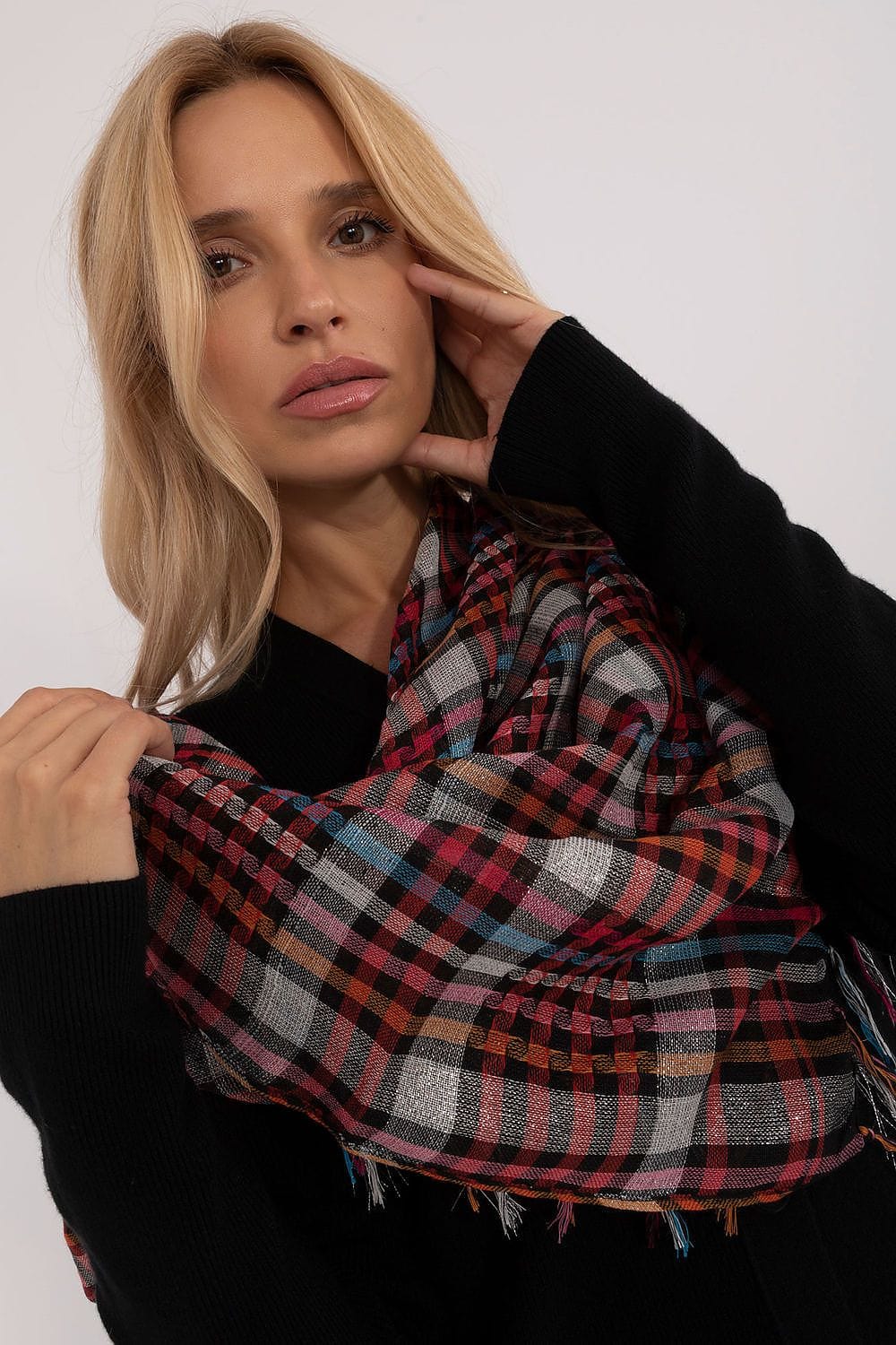 Checked Arab Scarf Neckerchief Women - ShalayeFashion