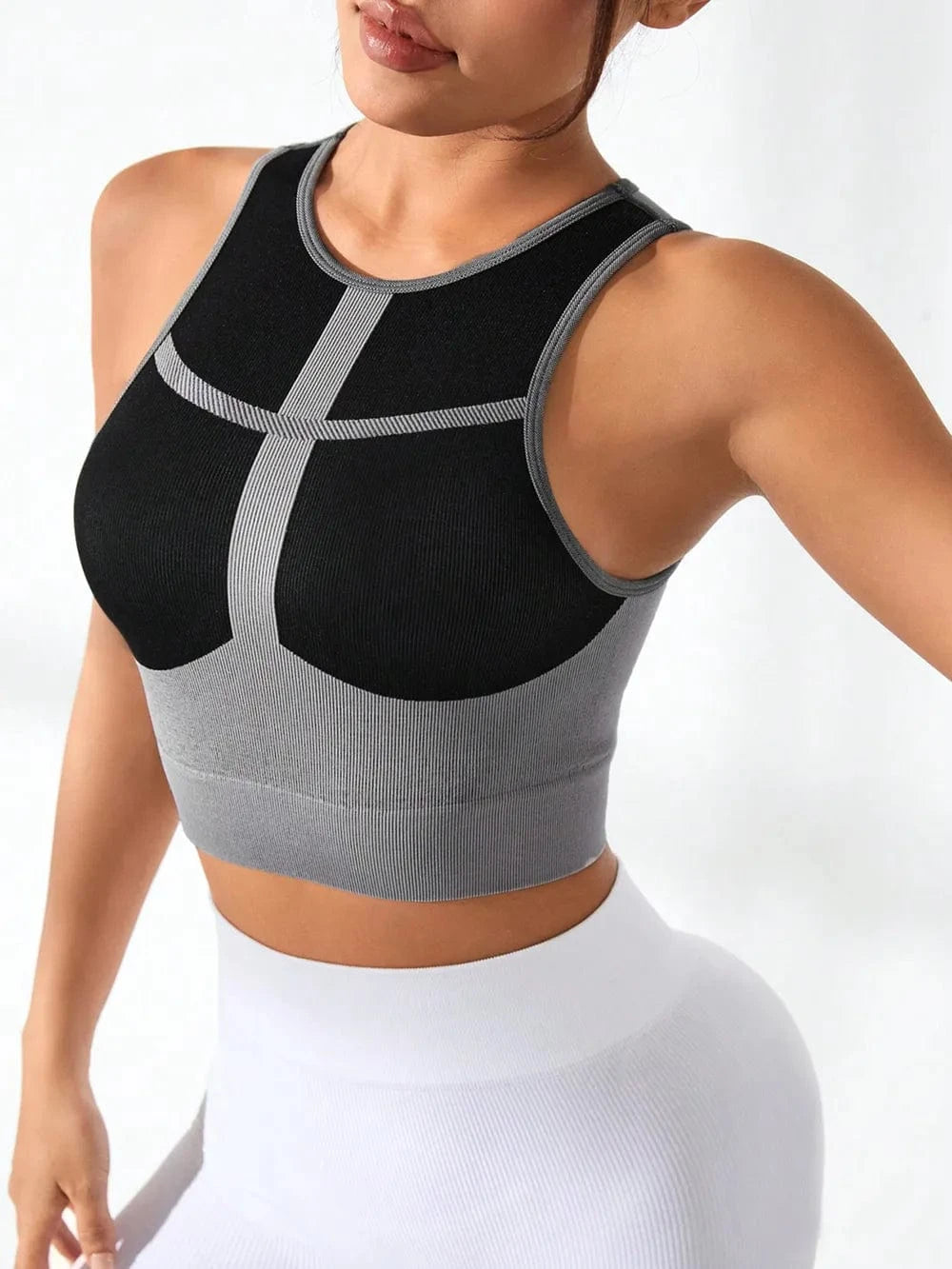Color Block Round Neck Active Tank - ShalayeFashion