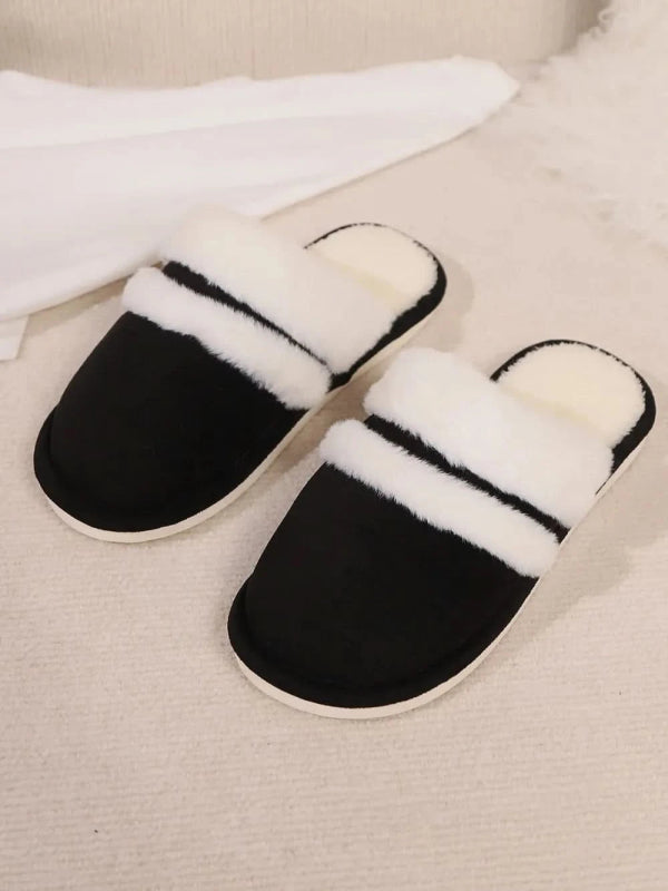 Contrast Faux Fur Round Toe Slippers - ShalayeFashion