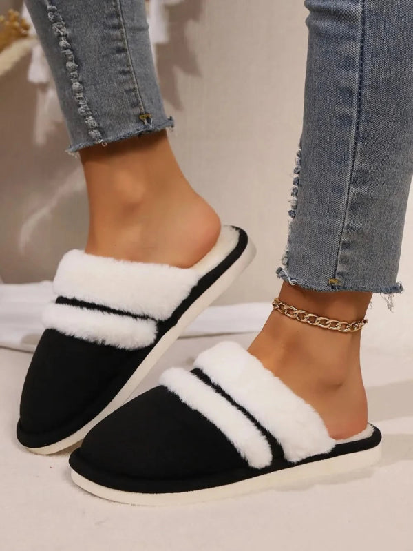 Contrast Faux Fur Round Toe Slippers - ShalayeFashion