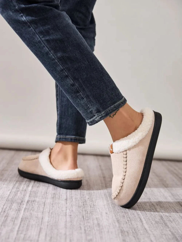 Contrast Round Toe Flat Slippers - ShalayeFashion