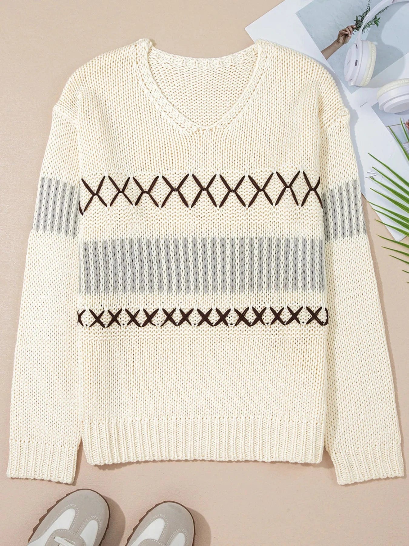 Contrast Stitch Detail V Neck Drop Shoulder Sweater - ShalayeFashion