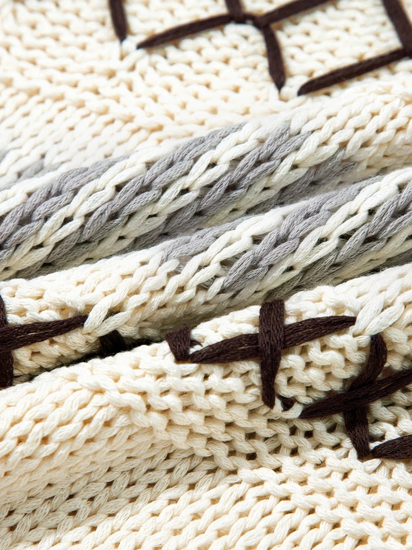 Contrast Stitch Detail V Neck Drop Shoulder Sweater - ShalayeFashion