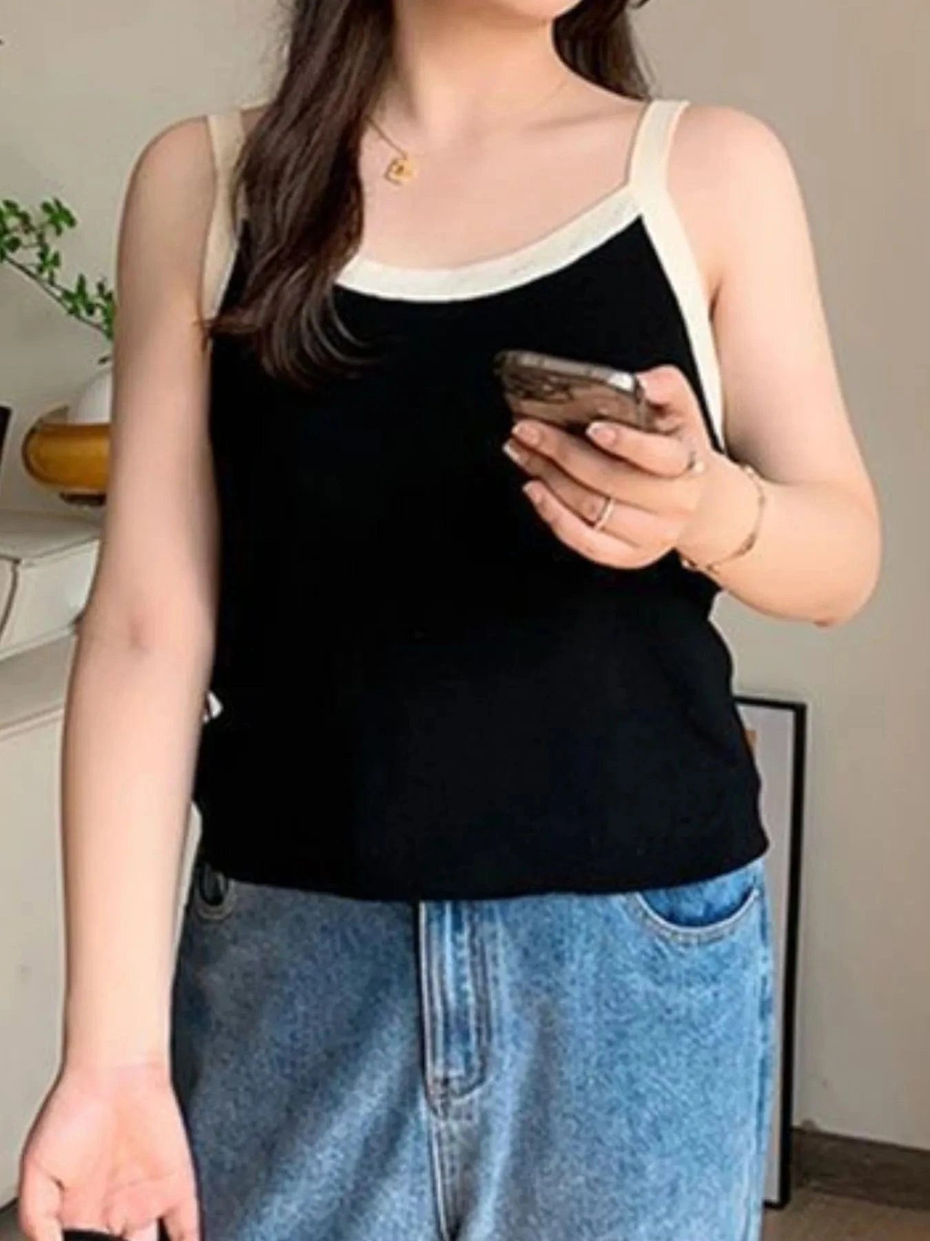 Contrast Trim Cami Top - ShalayeFashion
