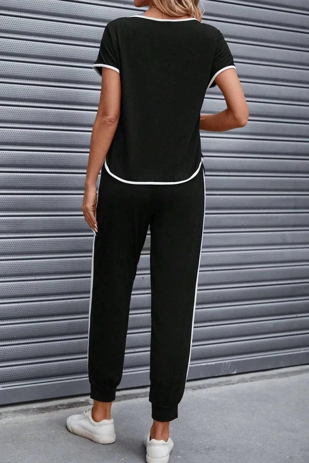 Contrast Trim Round Neck Top and Pants Set - ShalayeFashion