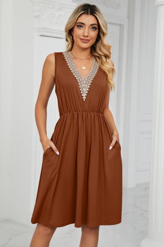 Contrast V - Neck Sleeveless Dress - ShalayeFashion