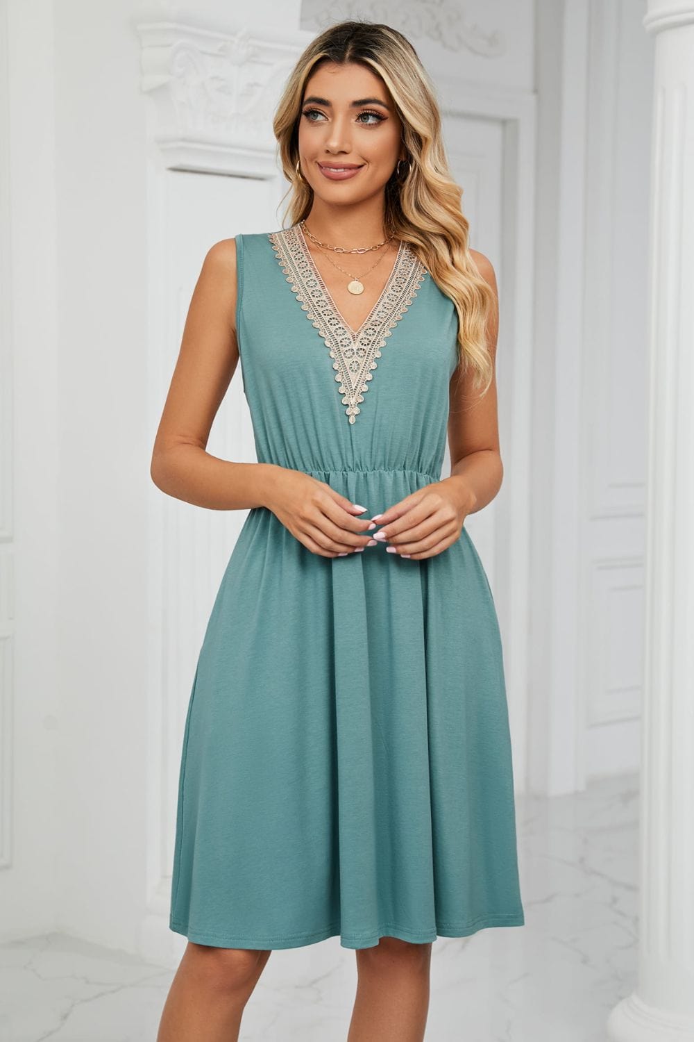 Contrast V - Neck Sleeveless Dress - ShalayeFashion
