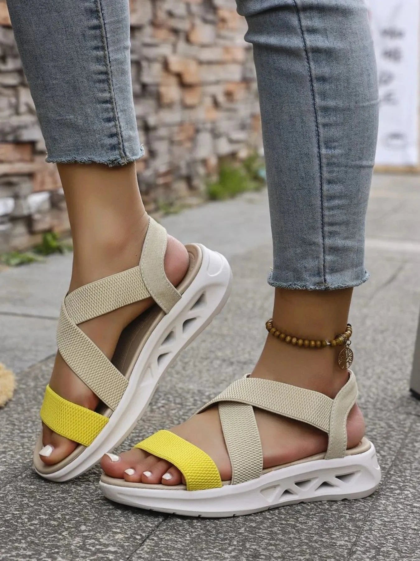 Crisscross Open Toe Platform Sandals - ShalayeFashion