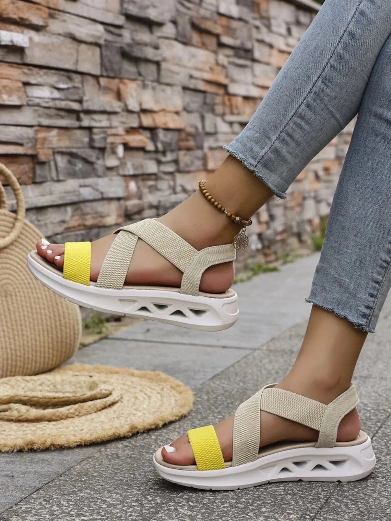 Crisscross Open Toe Platform Sandals - ShalayeFashion