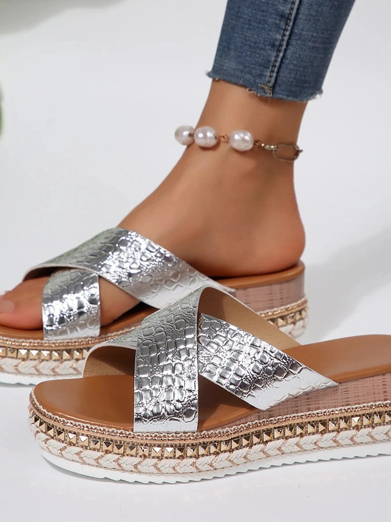Cross - Strap Platform Sandals - ShalayeFashion