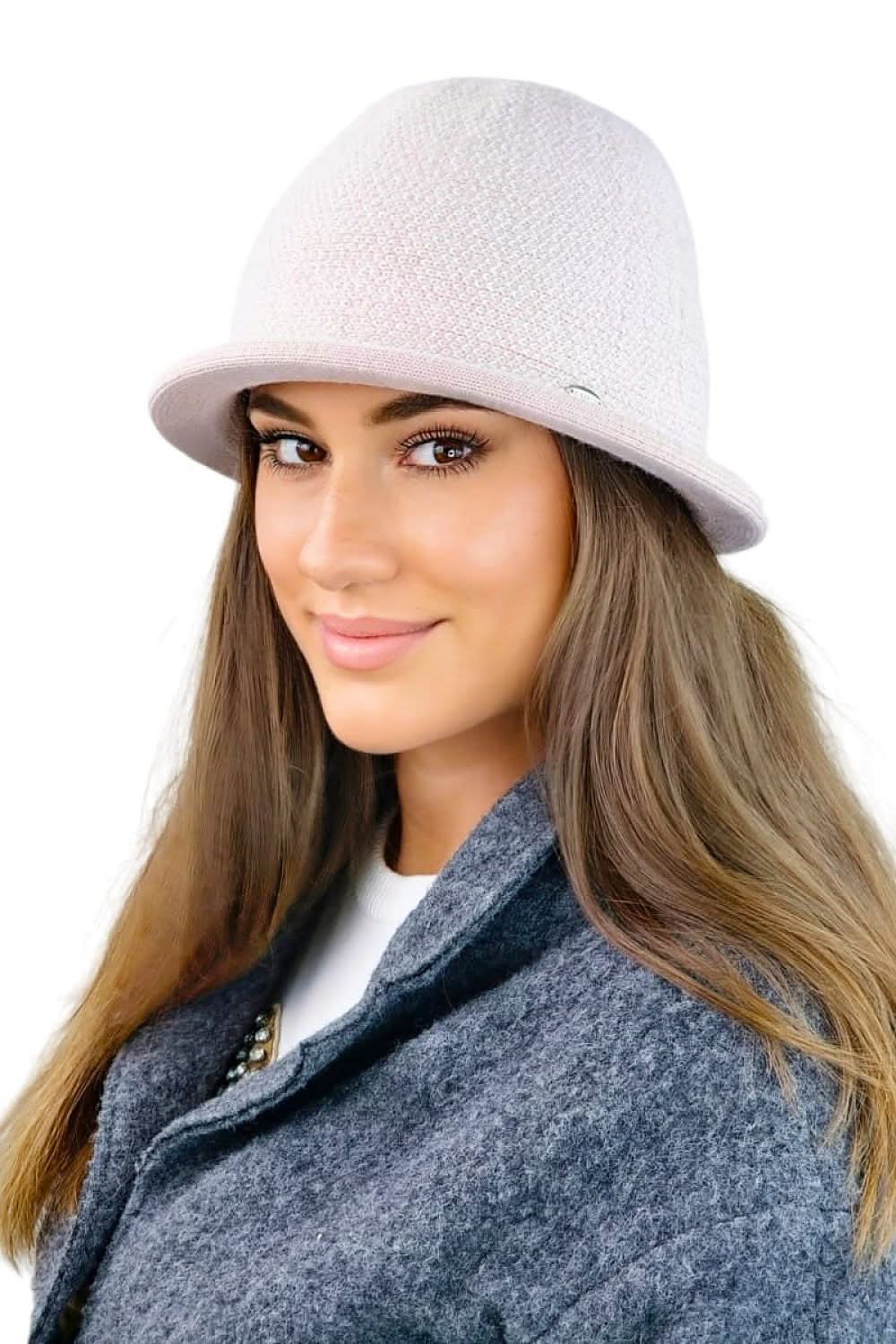Designer Women’s Checkered Beanie - ShalayeFashion
