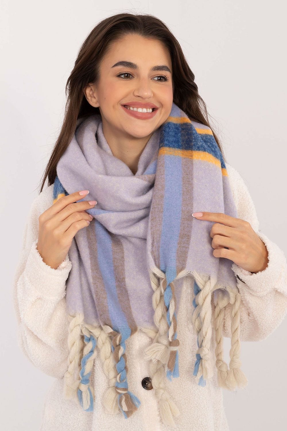 Elegant Women’s Check Winter Scarf - ShalayeFashion